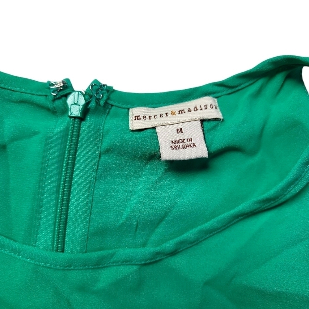 Mercer & Madison Flowy Split Back Tank - Picture 3 of 3